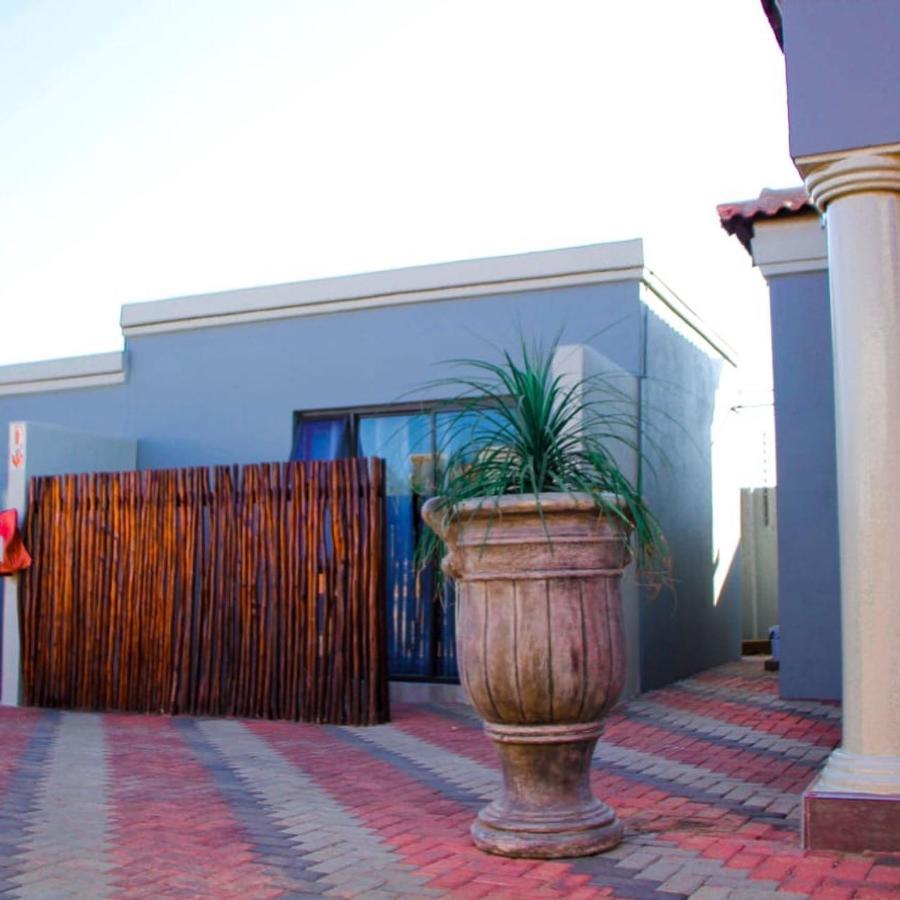 Thavhani Guest House Thohoyandou Exterior photo