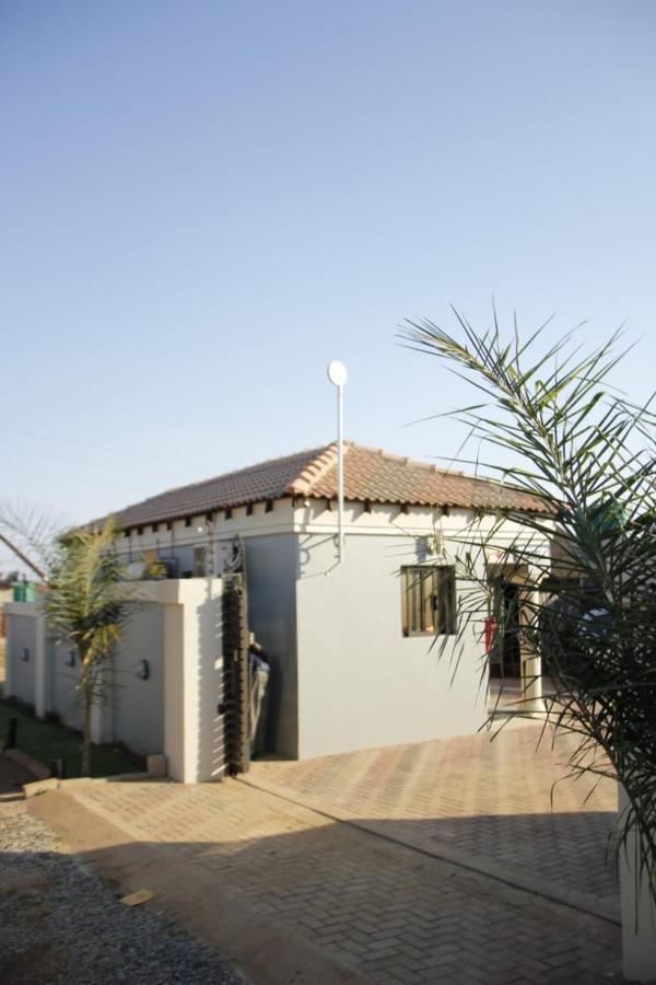 Thavhani Guest House Thohoyandou Exterior photo